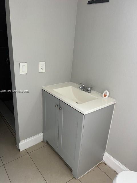 222 Northwest 14th Street Homestead, FL 33030 - Photo 25 of 26 a utility room with a sink washer and dryer