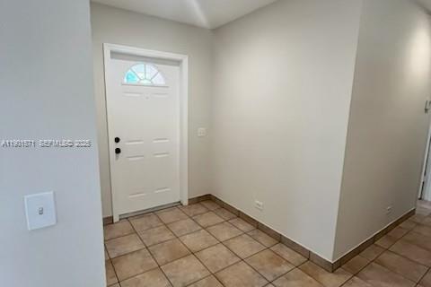 222 Northwest 14th Street Homestead, FL 33030 - Photo 4 of 26 a view of an empty room
