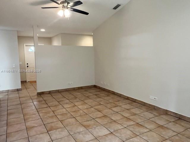 222 Northwest 14th Street Homestead, FL 33030 - Photo 5 of 26 a view of an empty room