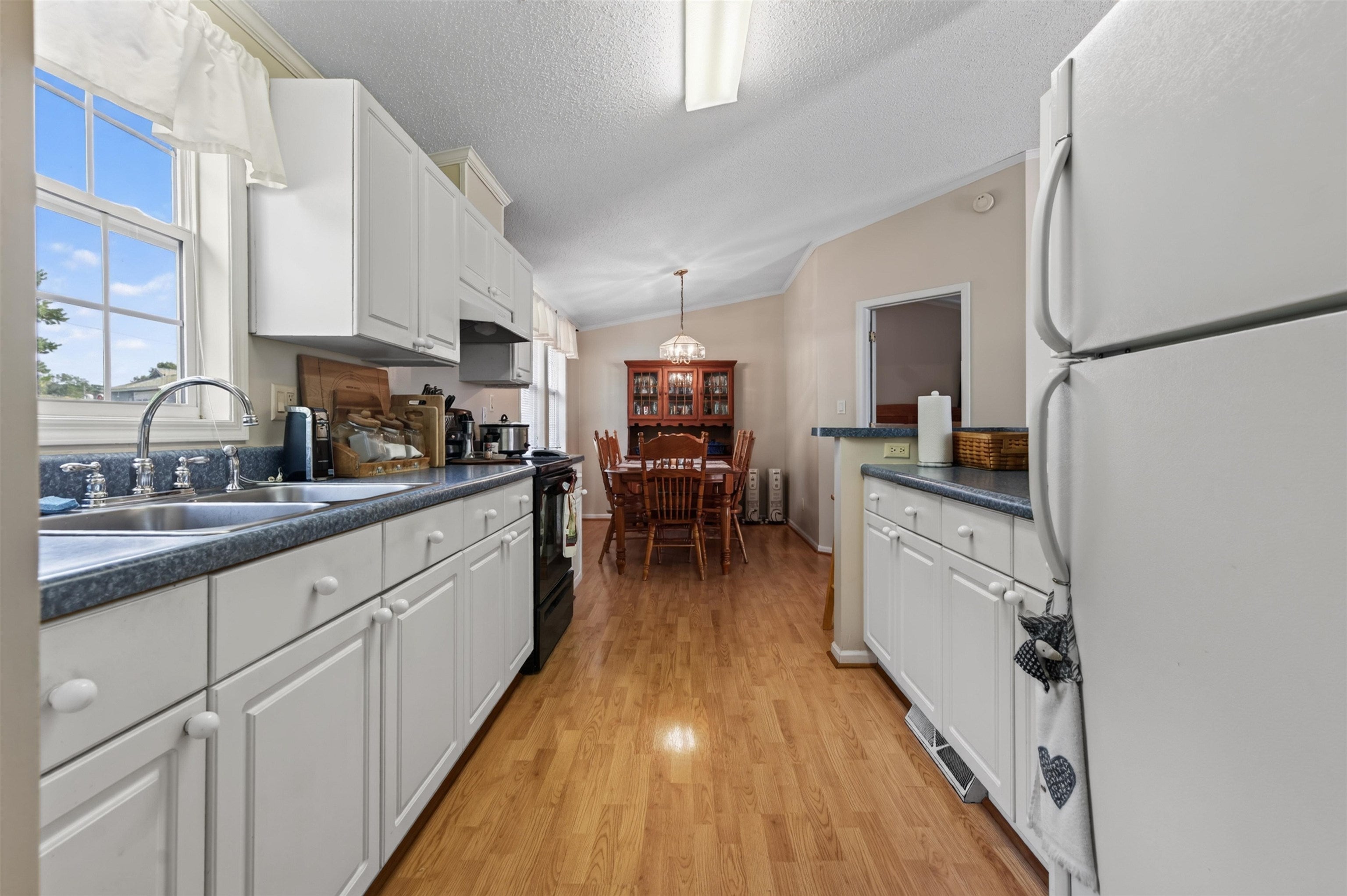 5096 Thornspring Road Pulaski, VA 24301 - Photo 28 of 68 Gallery Image 28