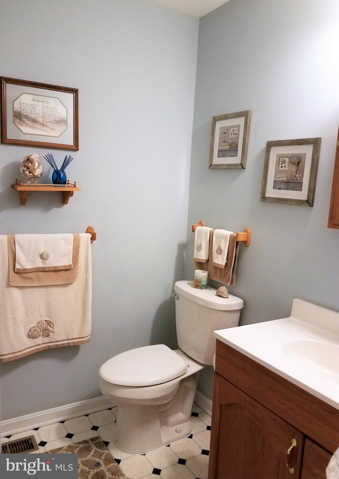 2905 Duncan Road White Hall, MD 21161 - Photo 13 of 27 Full Hall Bath