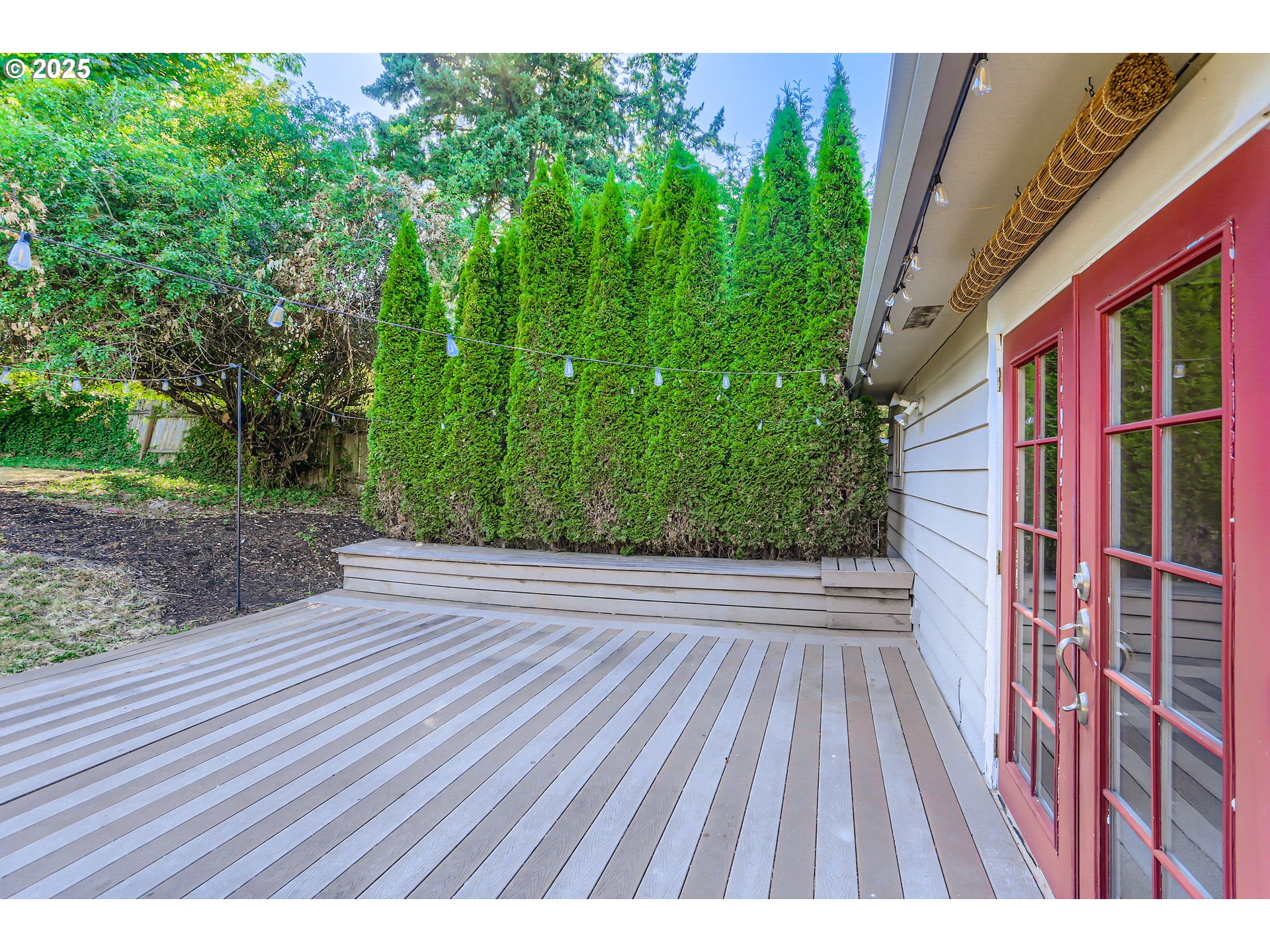 13860 Southwest Butner Road Beaverton, OR 97006 - Photo 26 of 29 a view of outdoor space and deck