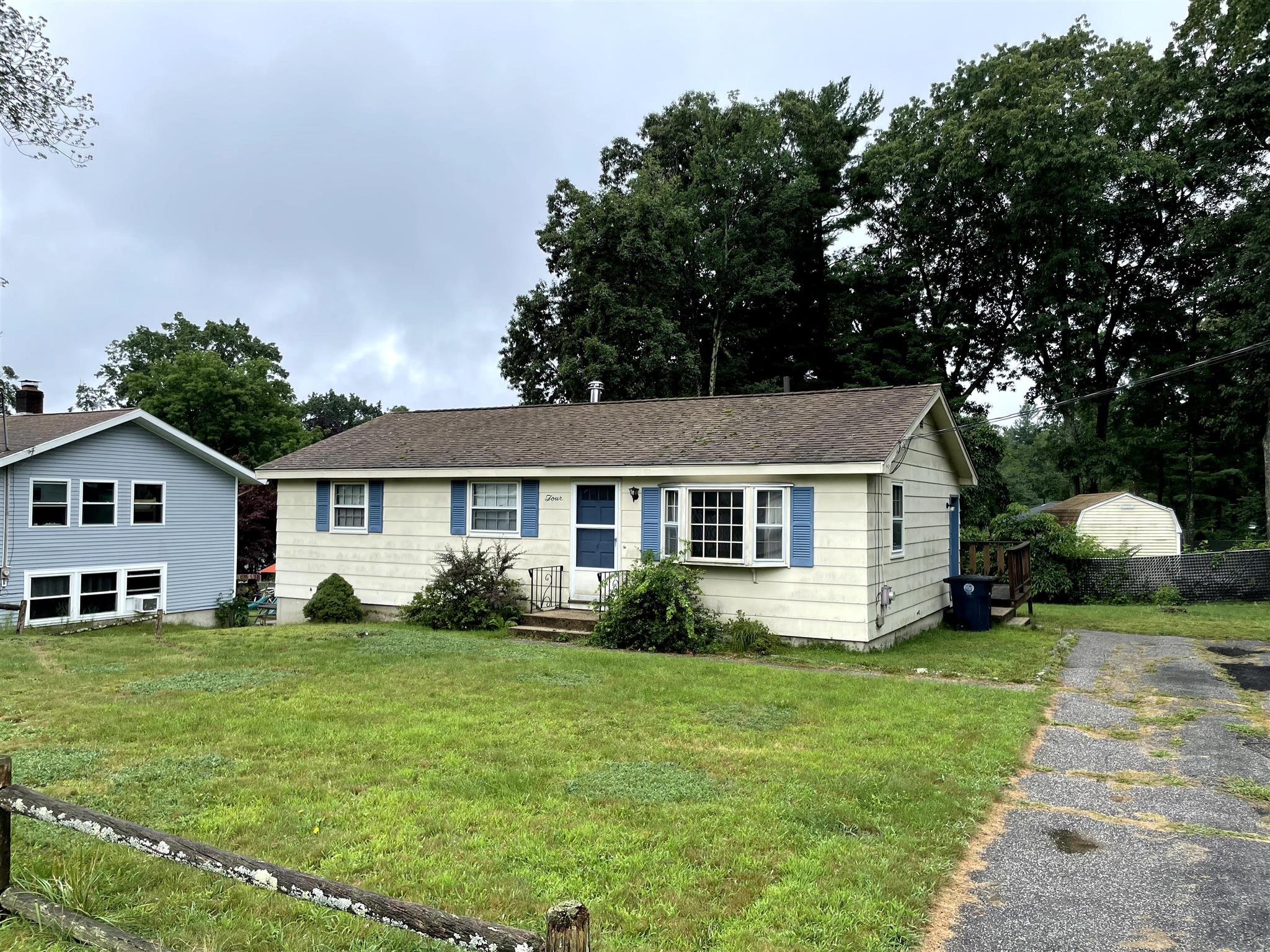 4 Carlisle Road Nashua, NH 03062 - Photo 1 of 18