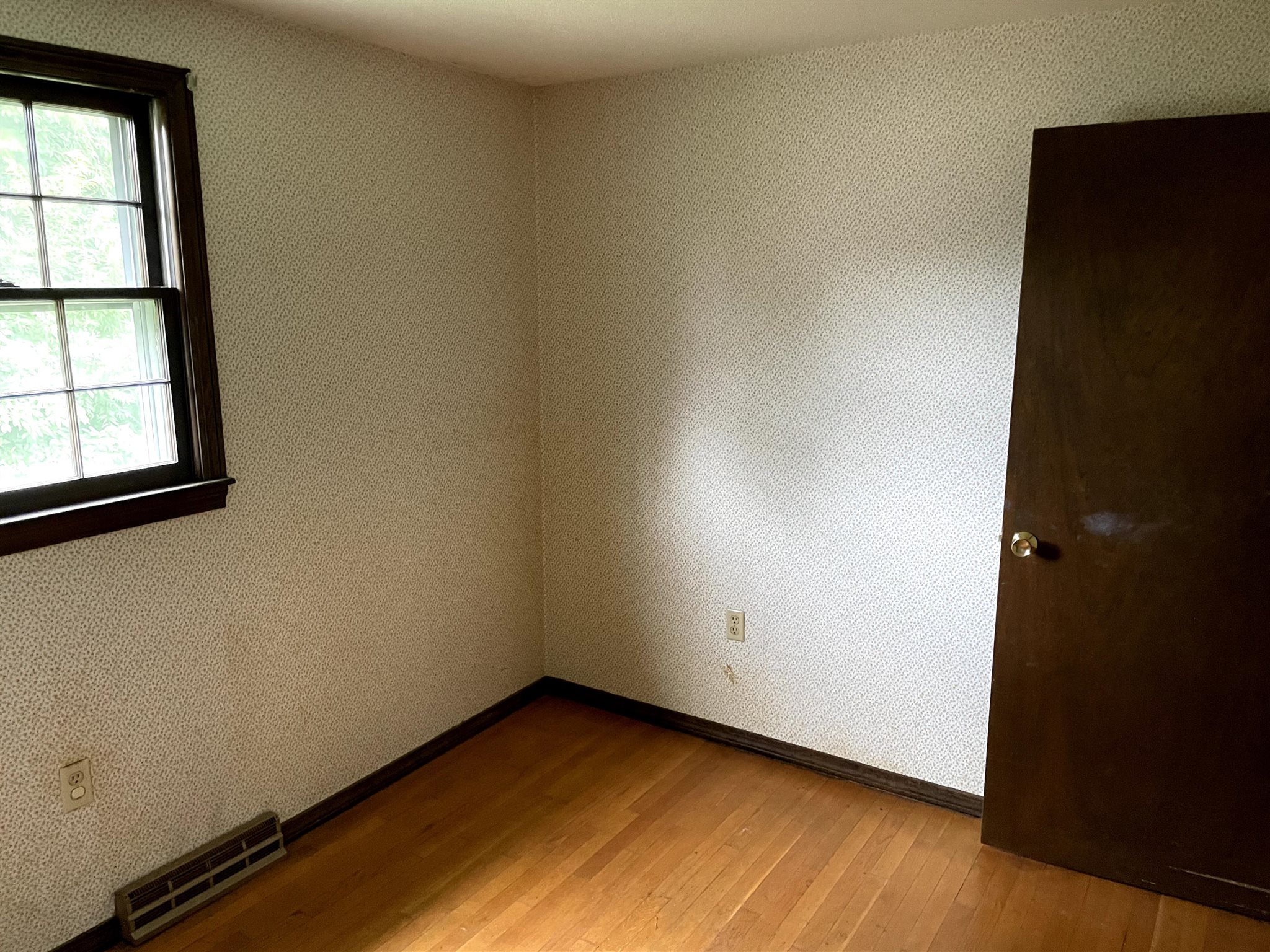 4 Carlisle Road Nashua, NH 03062 - Photo 14 of 18