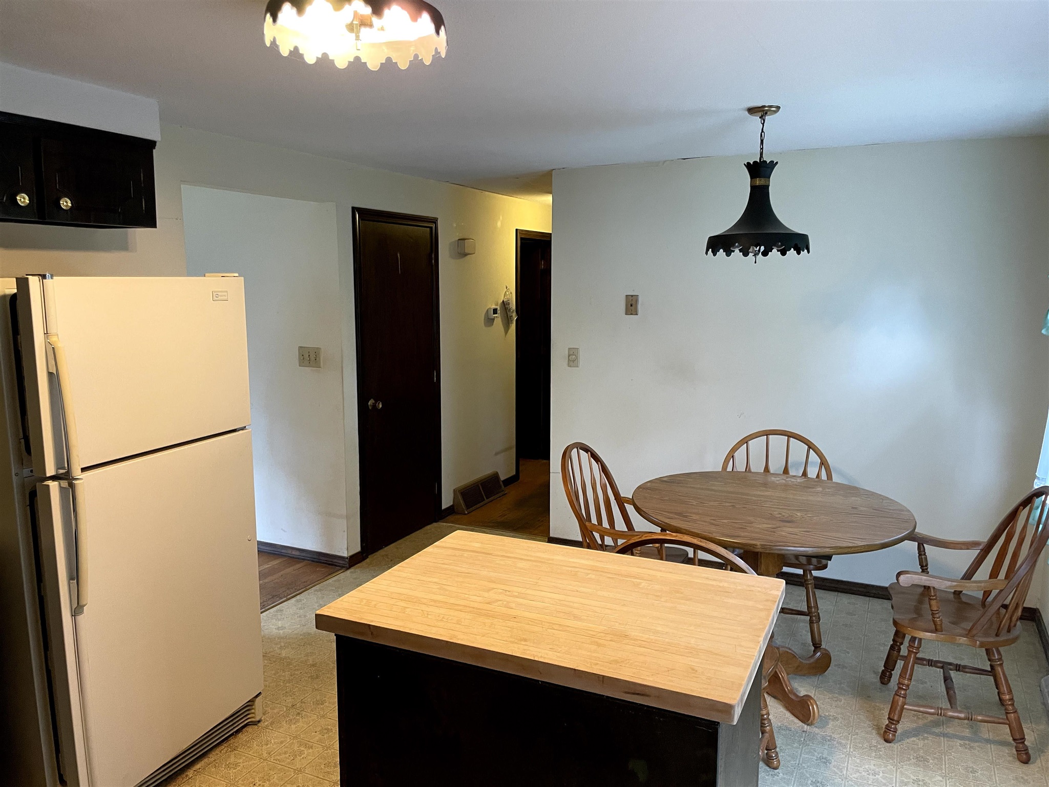 4 Carlisle Road Nashua, NH 03062 - Photo 9 of 18