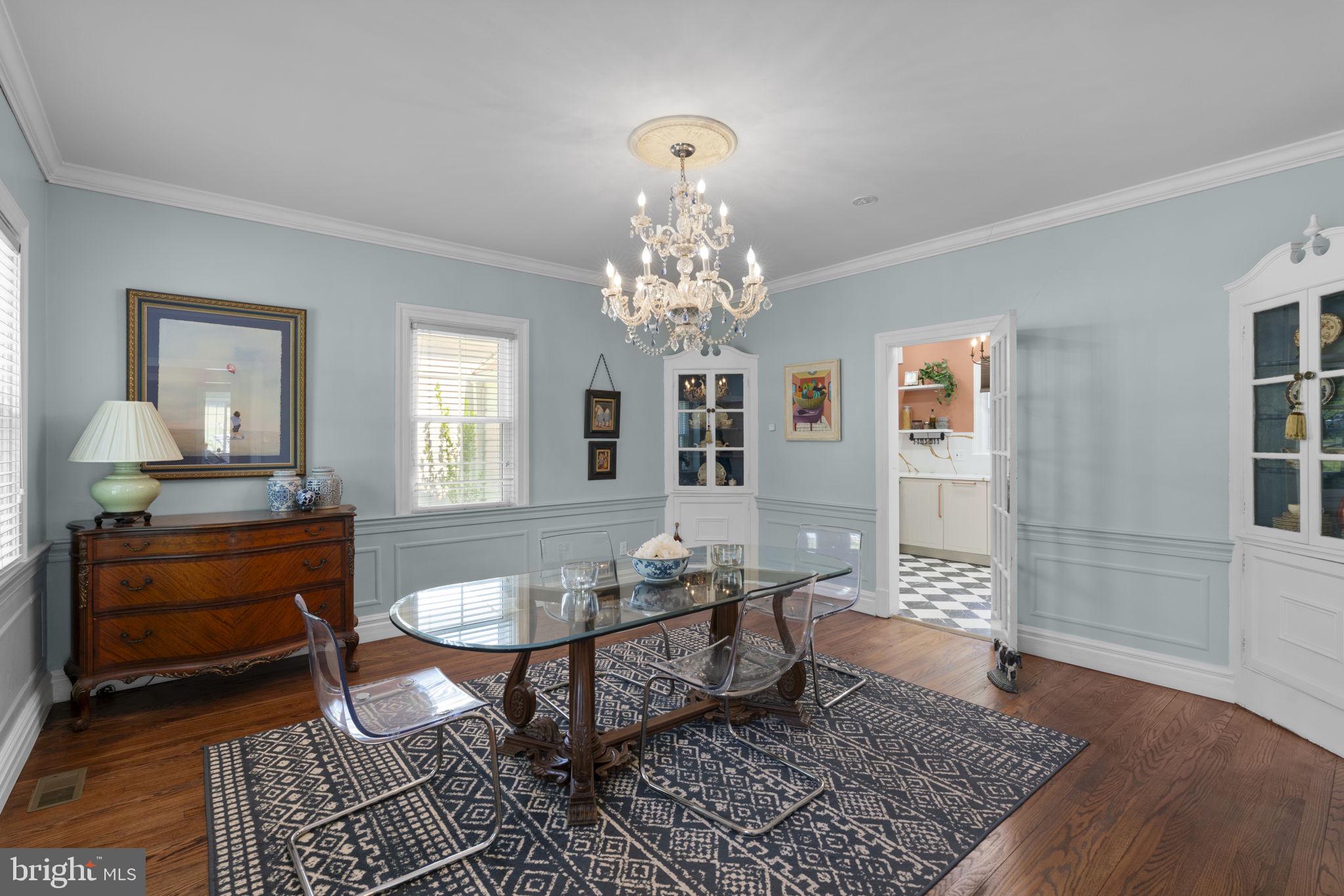 4809 Woodside Road Baltimore, MD 21229 - Photo 11 of 50 Dining Room