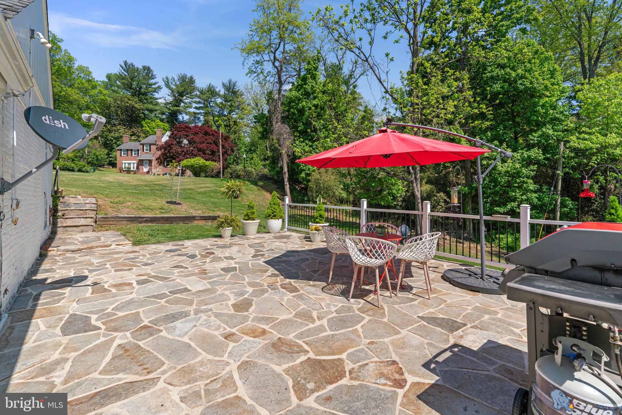 4809 Woodside Road Baltimore, MD 21229 - Photo 36 of 50 Patio