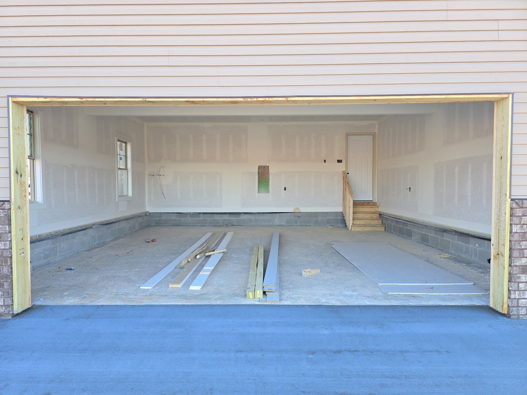 28 Echo Ridge Oak Grove, KY 42262 - Photo 11 of 12 a view of empty room with wooden floor