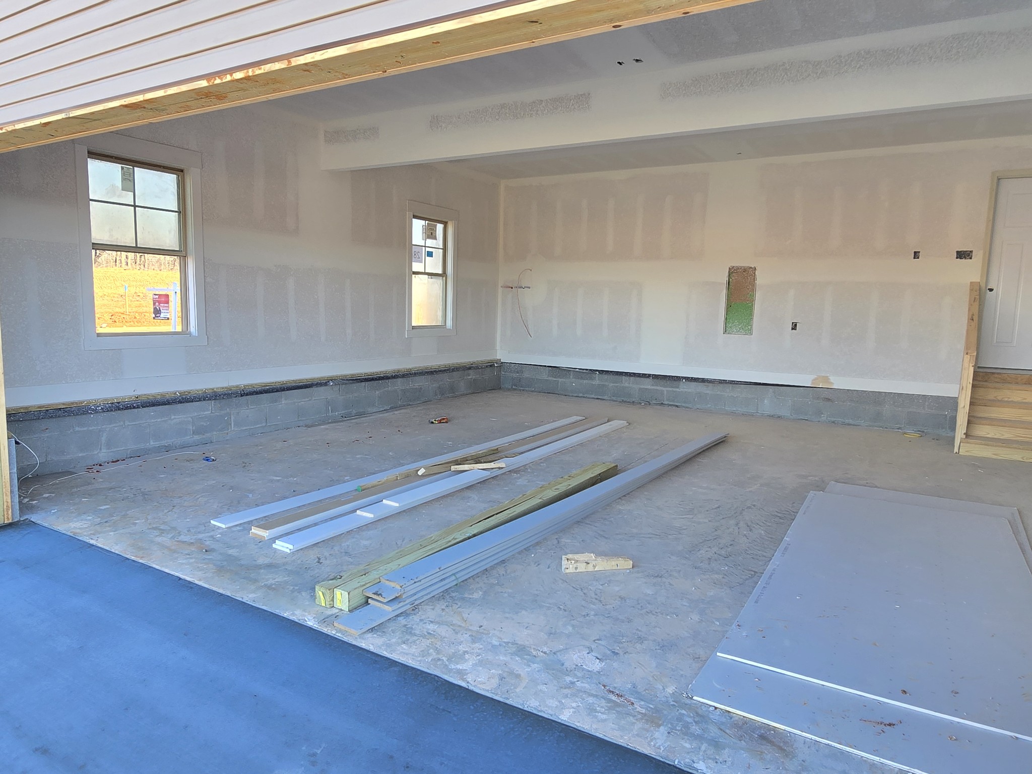 28 Echo Ridge Oak Grove, KY 42262 - Photo 12 of 12 wooden floor with window