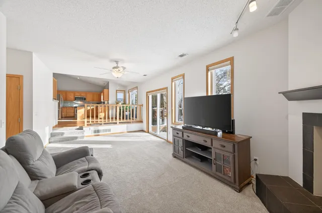 $530,000 | 14825 39th Avenue North, Plymouth, MN 55446