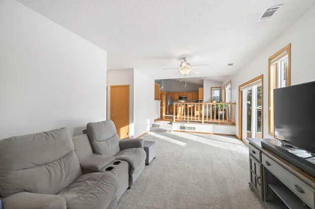 $530,000 | 14825 39th Avenue North, Plymouth, MN 55446