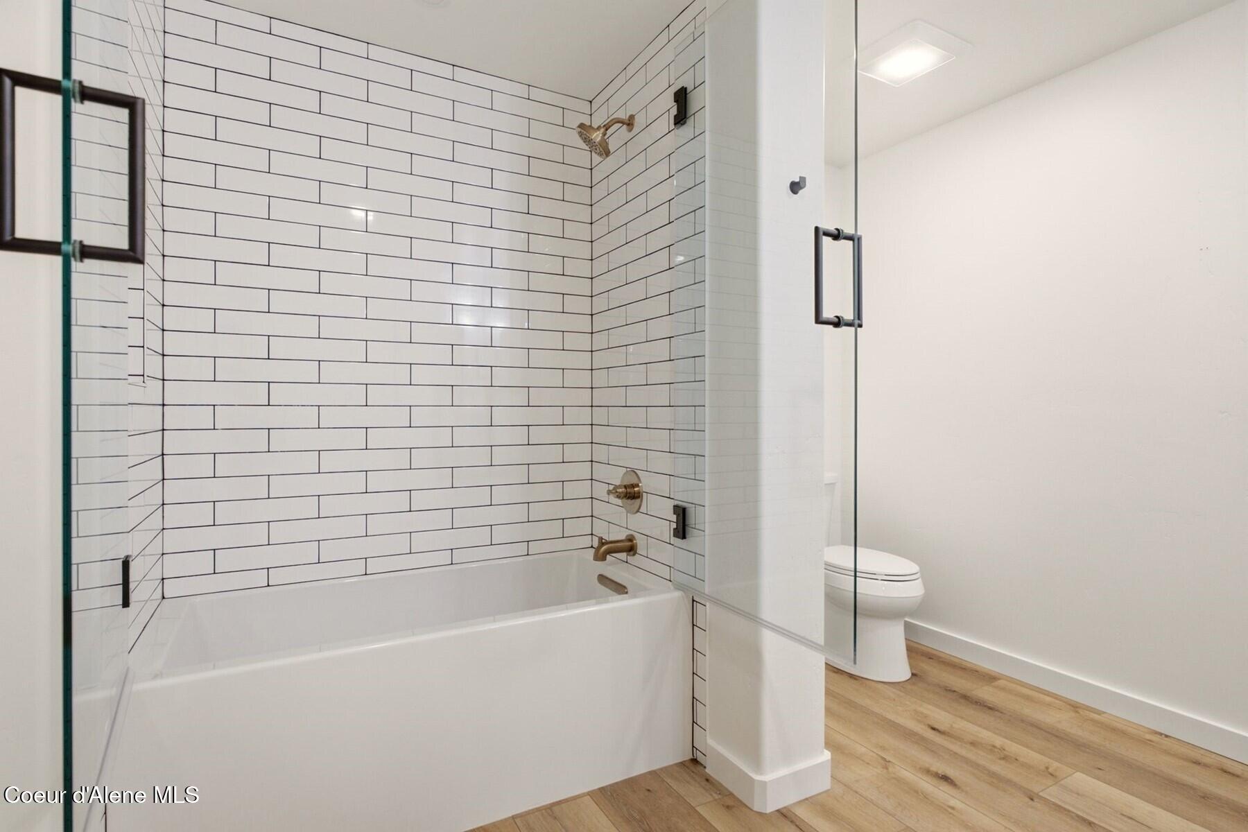 10988 West Thompson Road Coeur D'Alene, ID 83814 - Photo 43 of 71 Lower Level Guest Bathroom