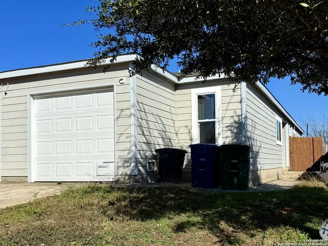 $1,350 | 15306 Kamary Lane, San Antonio, TX 78247