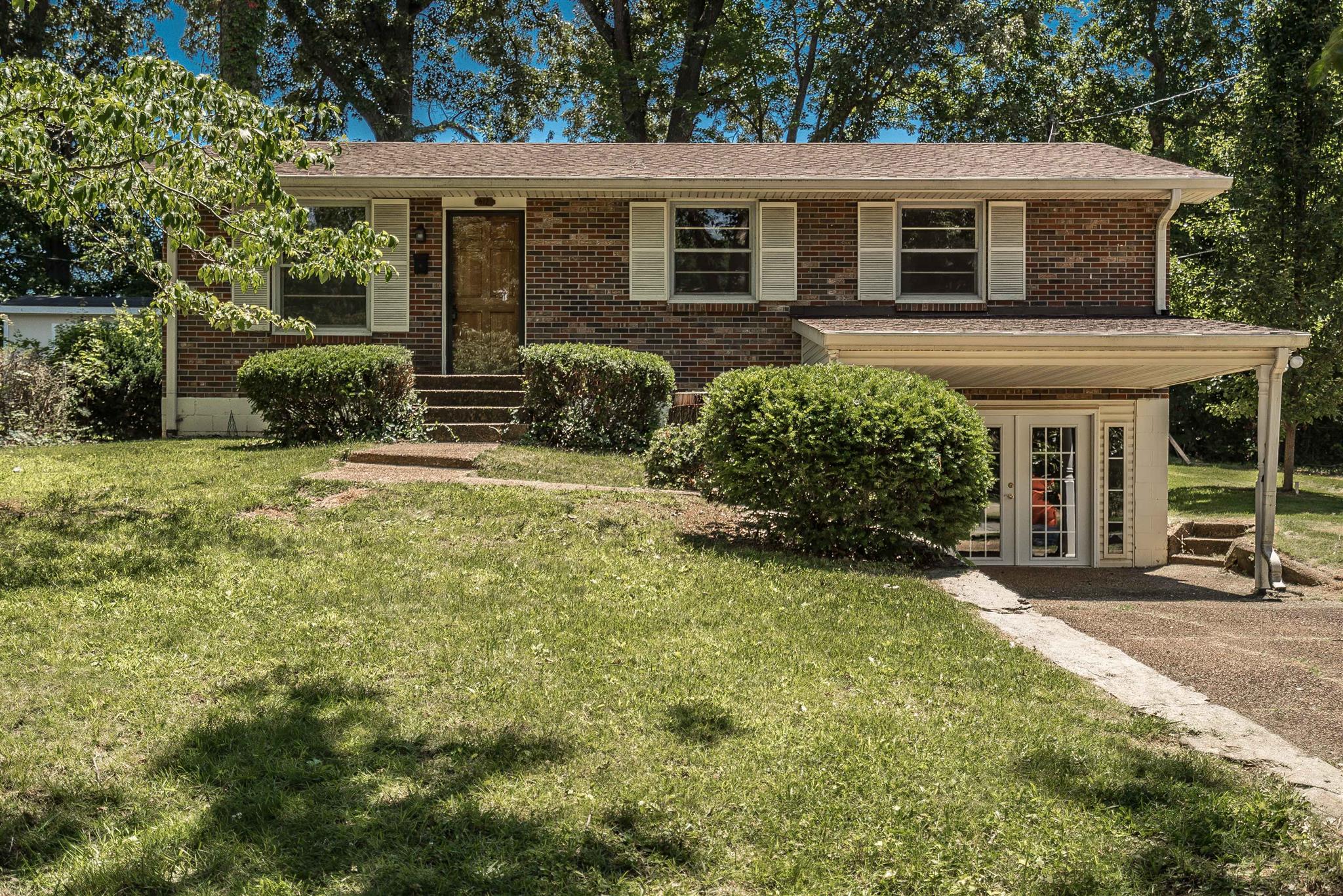 412 Grace Street Springfield, TN 37172 - Photo 1 of 15 Gallery Image 1