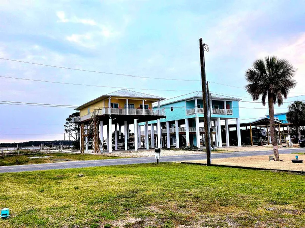 $750 | 21155 Keaton Beach Drive, Perry, FL 32348