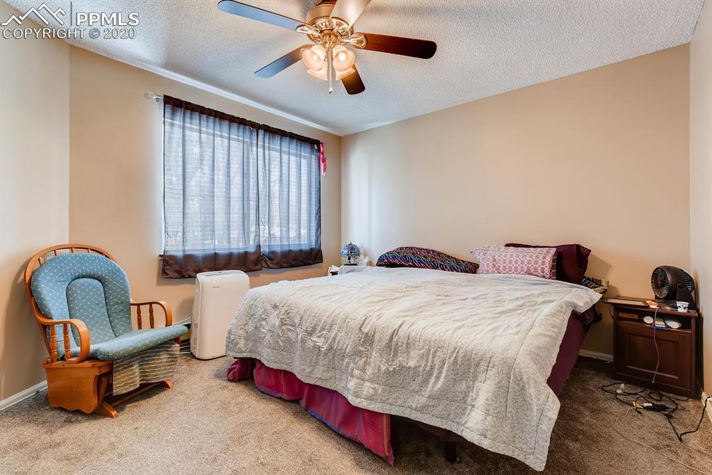 765 Alexander Road, Unit B Colorado Springs, CO 80909 - Photo 6 of 9