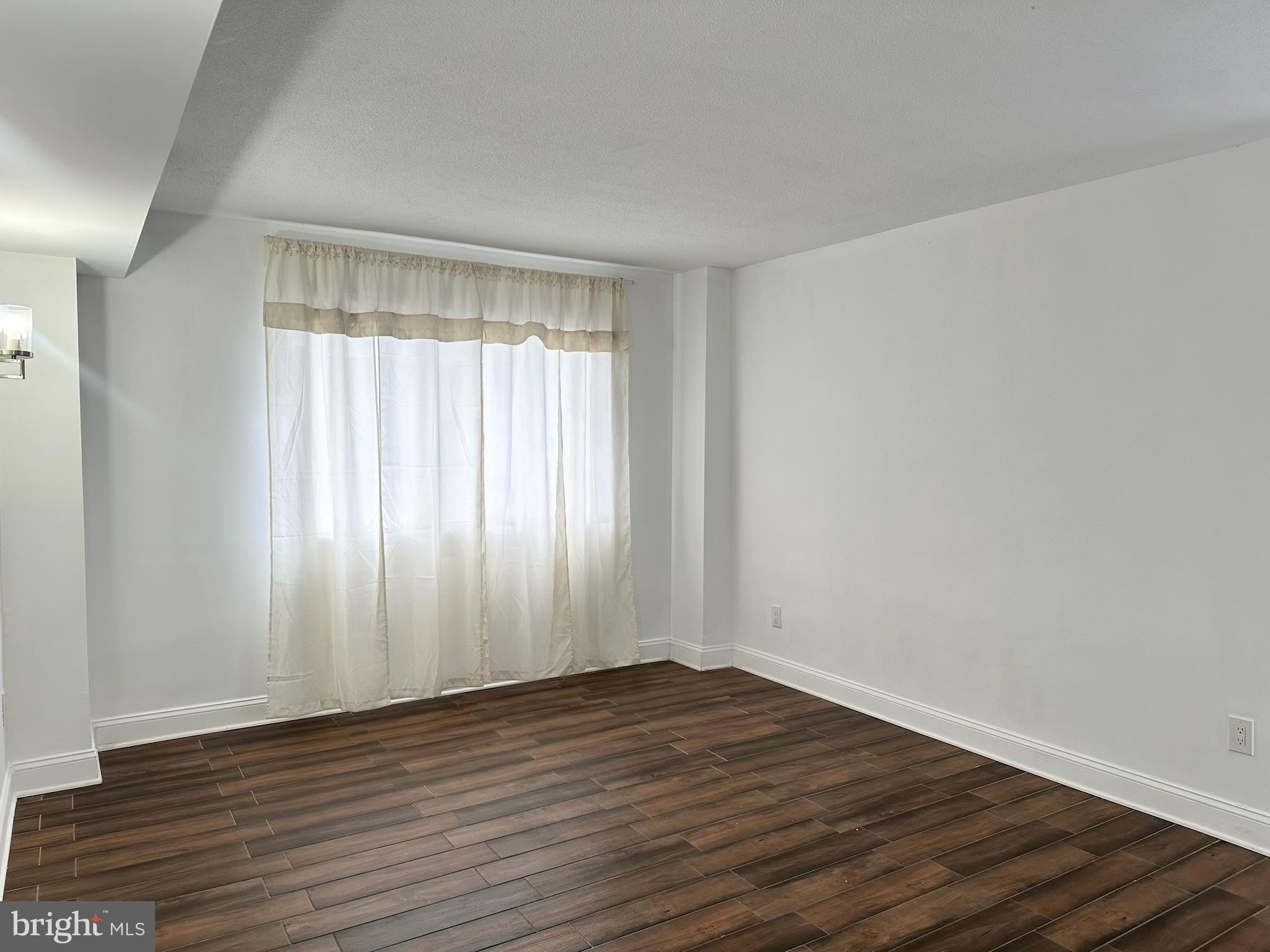 1836 Metzerott Road, Unit 901 Hyattsville, MD 20783 - Photo 17 of 25