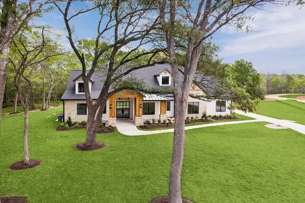 $1,149,900 | 9509 Forest Trace, Plantersville, TX 77363