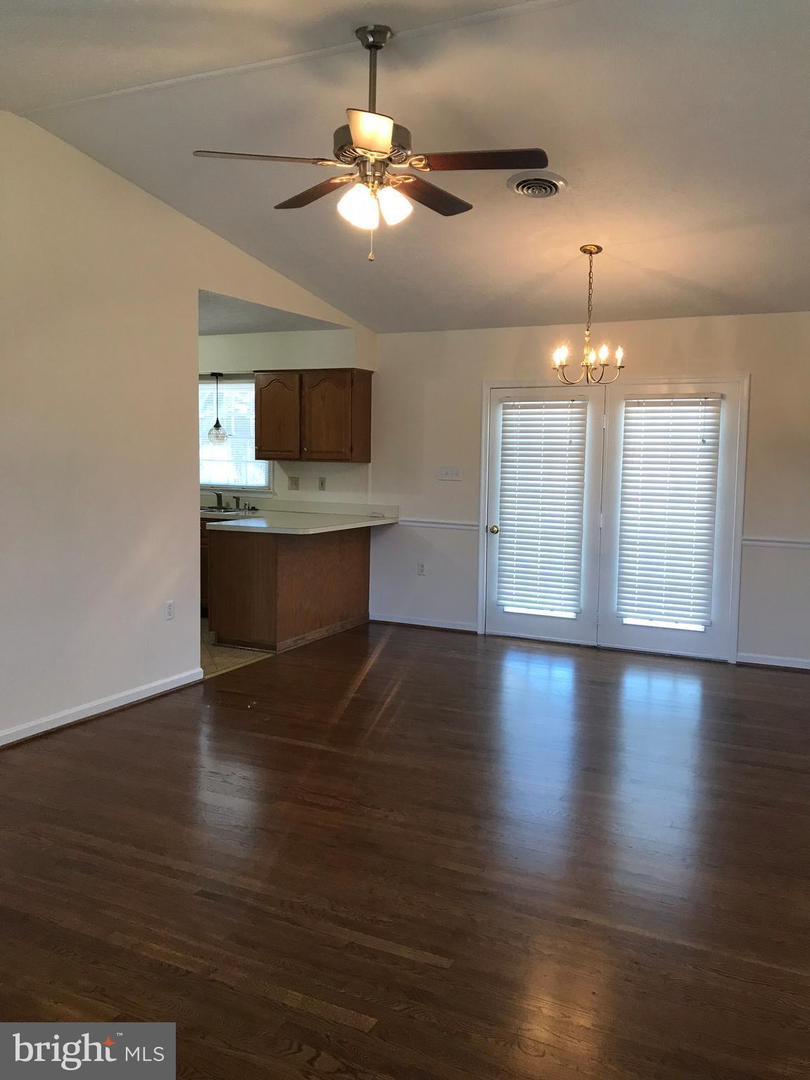 220 Killdeer Road Stephens City, VA 22655 - Photo 5 of 14 Living Room
