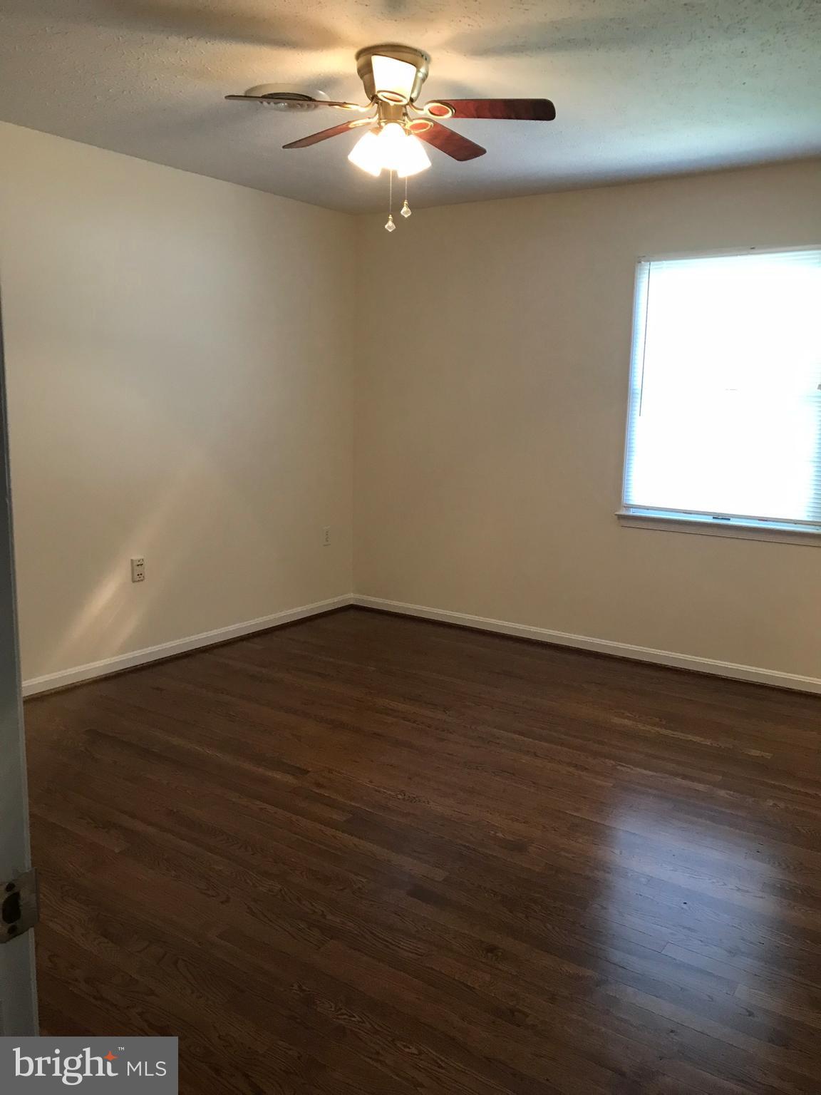 220 Killdeer Road Stephens City, VA 22655 - Photo 7 of 14 Bedroom (Master)