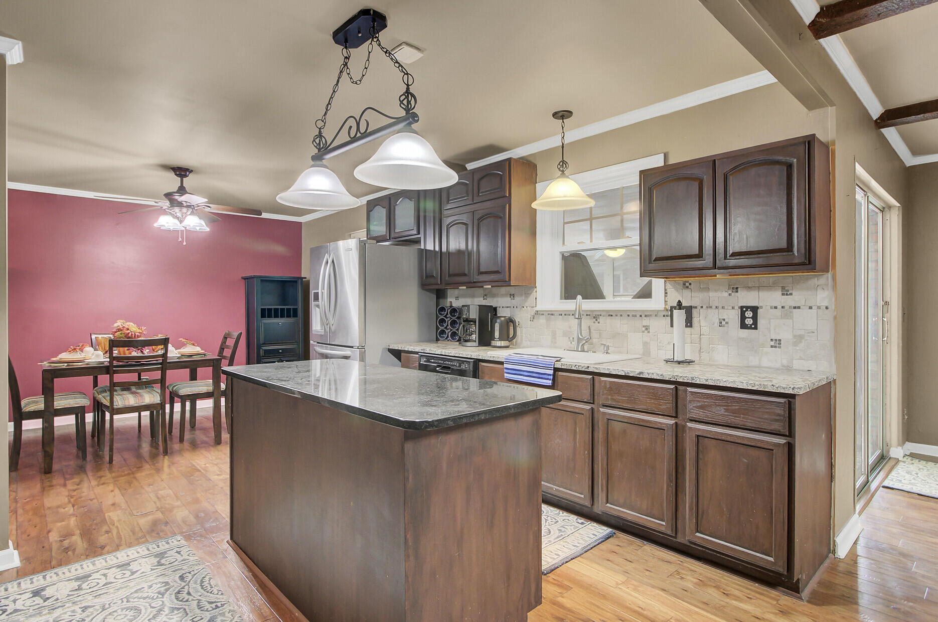 121 Brailsford Road Summerville, SC 29485 - Photo 15 of 39 14_14_mls
