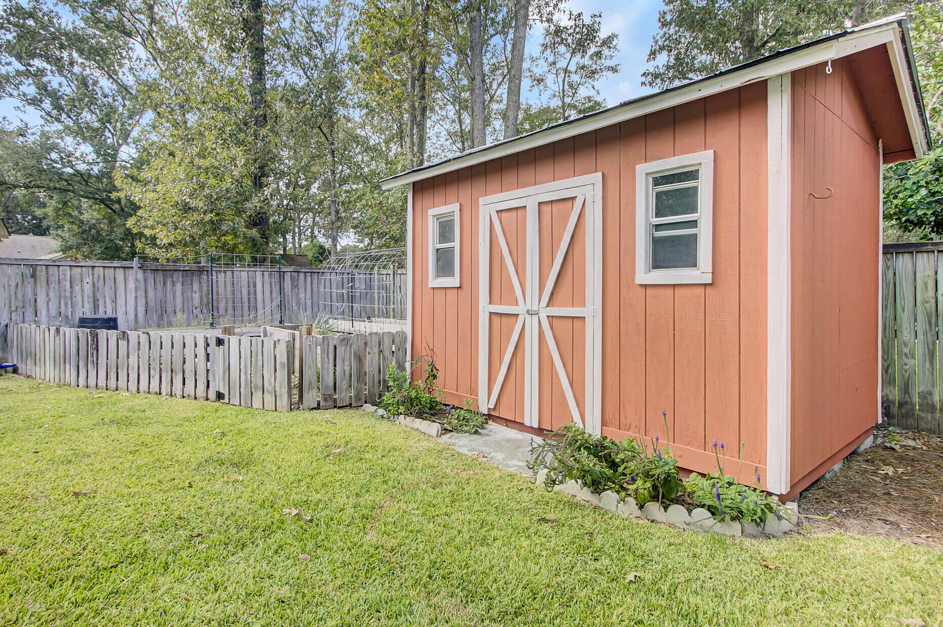 121 Brailsford Road Summerville, SC 29485 - Photo 35 of 39 38_38_mls