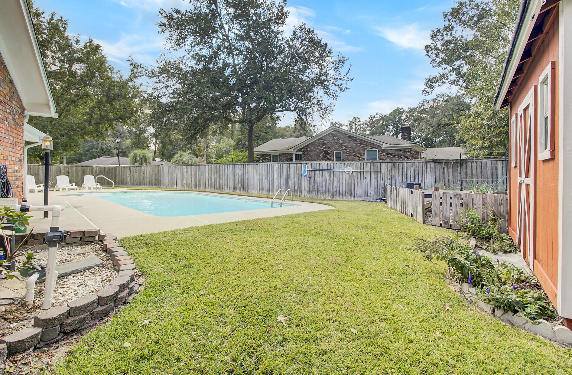 121 Brailsford Road Summerville, SC 29485 - Photo 37 of 39 40_40_mls