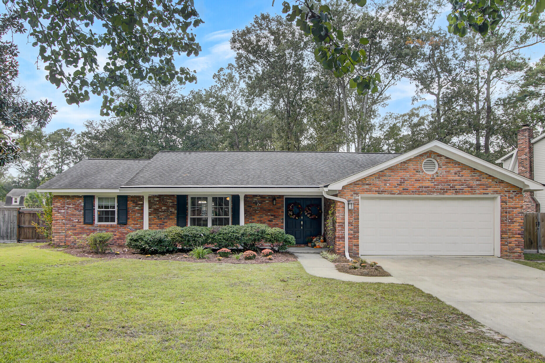 121 Brailsford Road Summerville, SC 29485 - Photo 39 of 39 04_4_mls