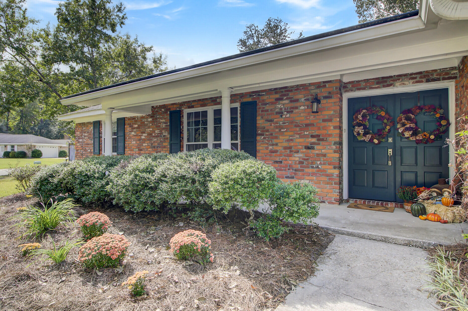 121 Brailsford Road Summerville, SC 29485 - Photo 7 of 39 06_6_mls
