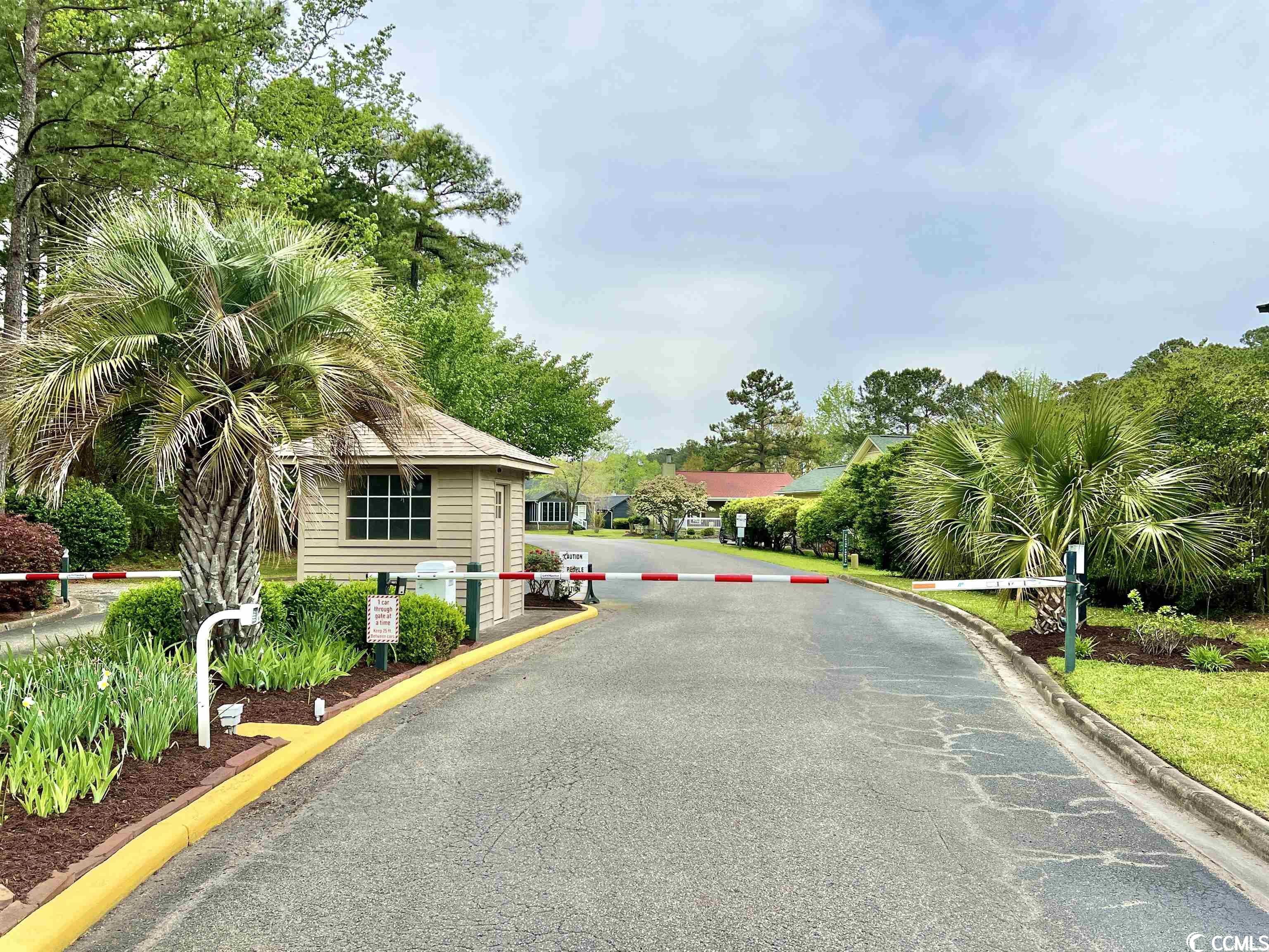 9420 Old Palmetto Road Murrells Inlet, SC 29576 - Photo 7 of 34 Gallery Image 7