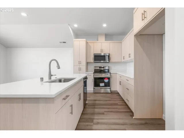 $439,900 | 5107 Northeast 113th Street, Vancouver, WA 98686