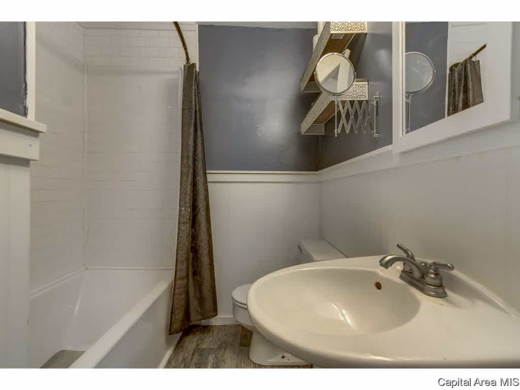 309 South State Street Springfield, IL 62704 - Photo 28 of 36