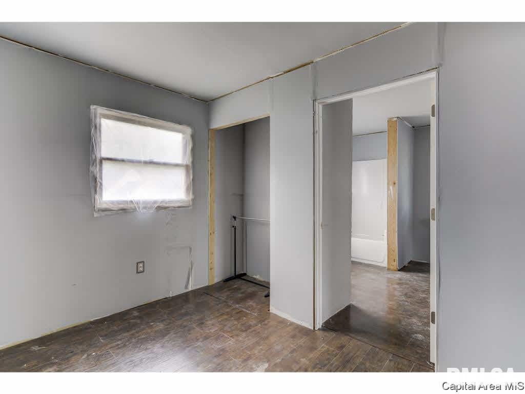 309 South State Street Springfield, IL 62704 - Photo 33 of 36