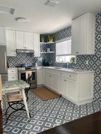 $2,475 | 607 North L Street, Unit 2, Lake Worth Beach, FL 33460