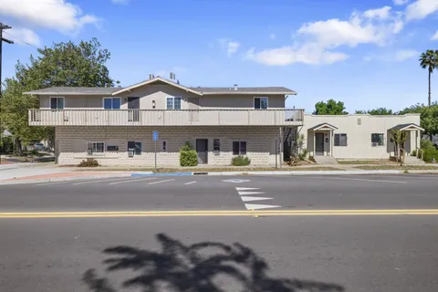 $1,325,000 | 101-107 I Street, Modesto, CA 95351
