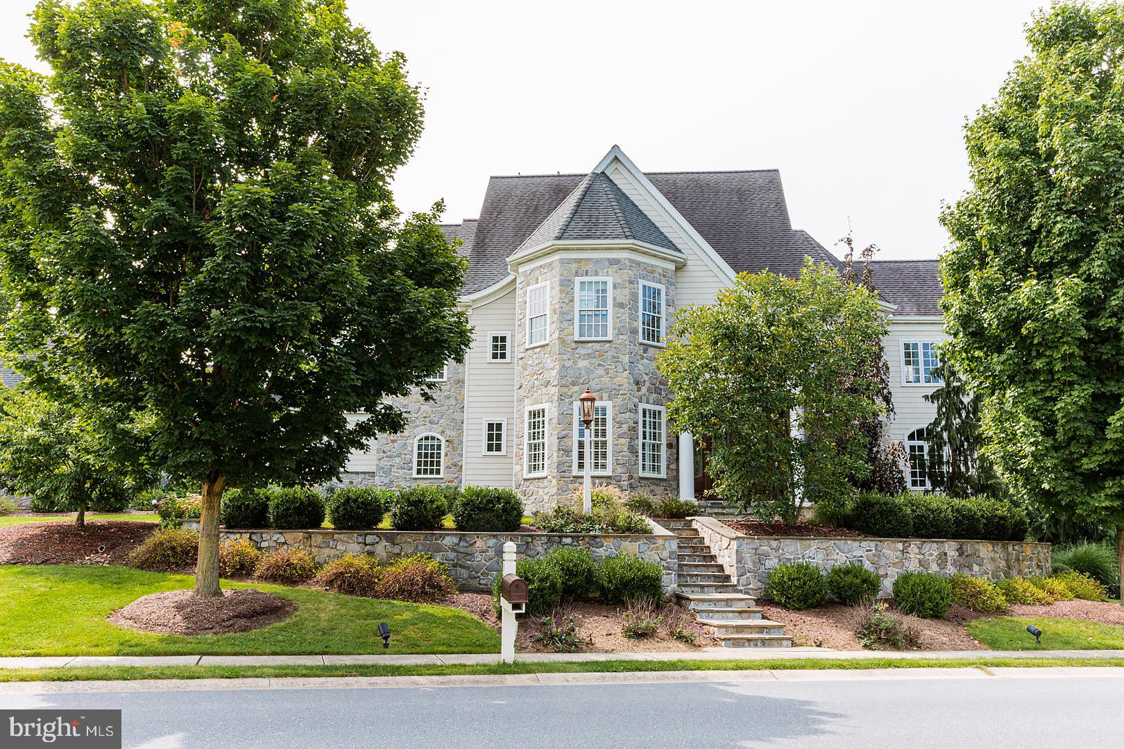 356 Millpond Drive Lititz, PA 17543 - Photo 7 of 114