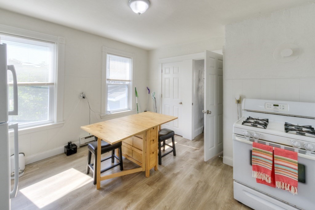 71 Esther Street Worcester, MA 01607 - Photo 22 of 40