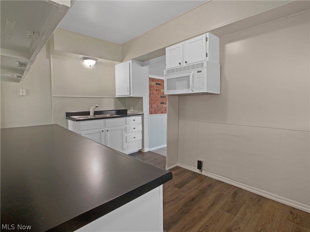1248 Inman Street Akron, OH 44306 - Photo 8 of 19 Gallery Image 8