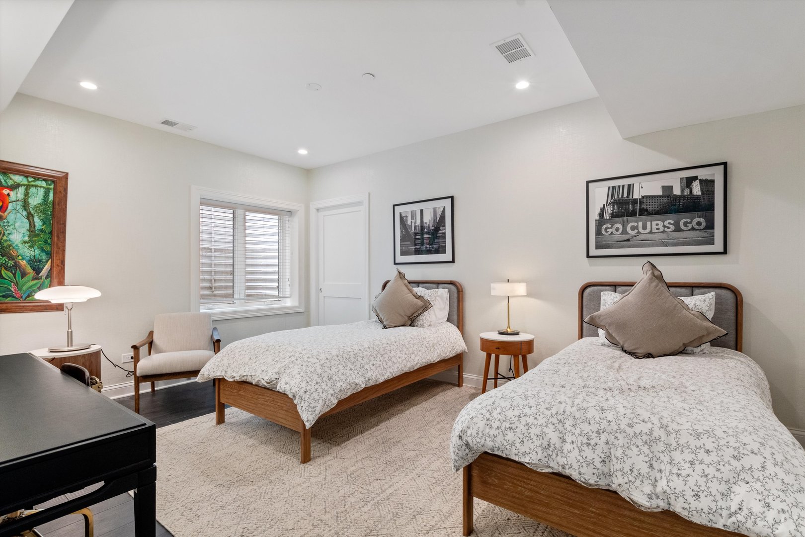 716 Wisner Street Park Ridge, IL 60068 - Photo 43 of 58 a bedroom with two beds and a large window