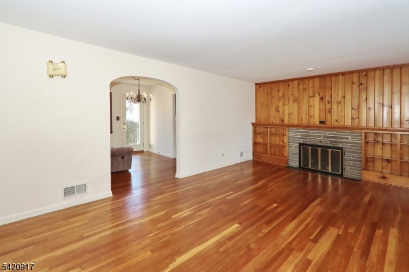 130 Warrenville Road Green Brook, NJ 08812 - Photo 31 of 37