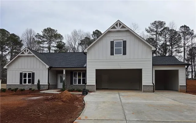 $524,900 | 308 Meadows Drive, Bethlehem, GA 30620