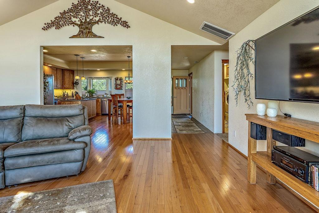 3800 Beagle Road White City, OR 97503 - Photo 31 of 35 Additional Photo