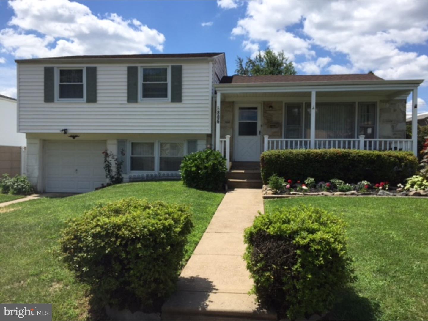 806 Densmore Road Philadelphia, PA 19116 - Photo 3 of 5 Gallery Image 3