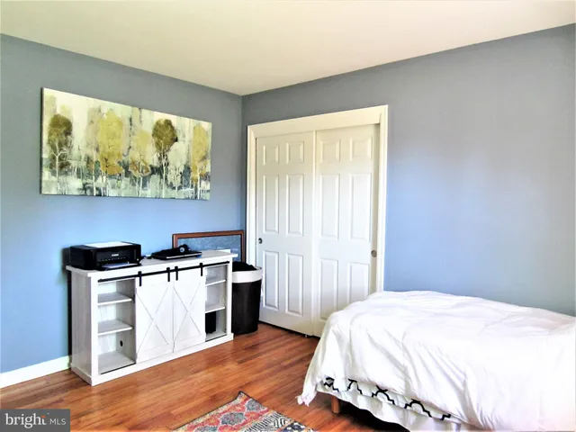 $670,000 | 6 Morningside Drive, Pennington, NJ 08534