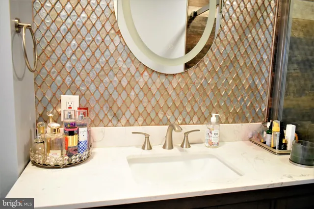 $670,000 | 6 Morningside Drive, Pennington, NJ 08534