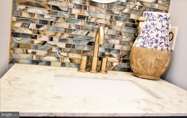 $670,000 | 6 Morningside Drive, Pennington, NJ 08534