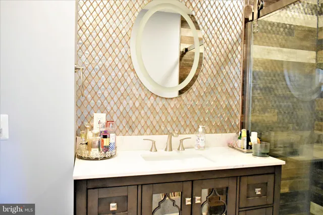 $670,000 | 6 Morningside Drive, Pennington, NJ 08534