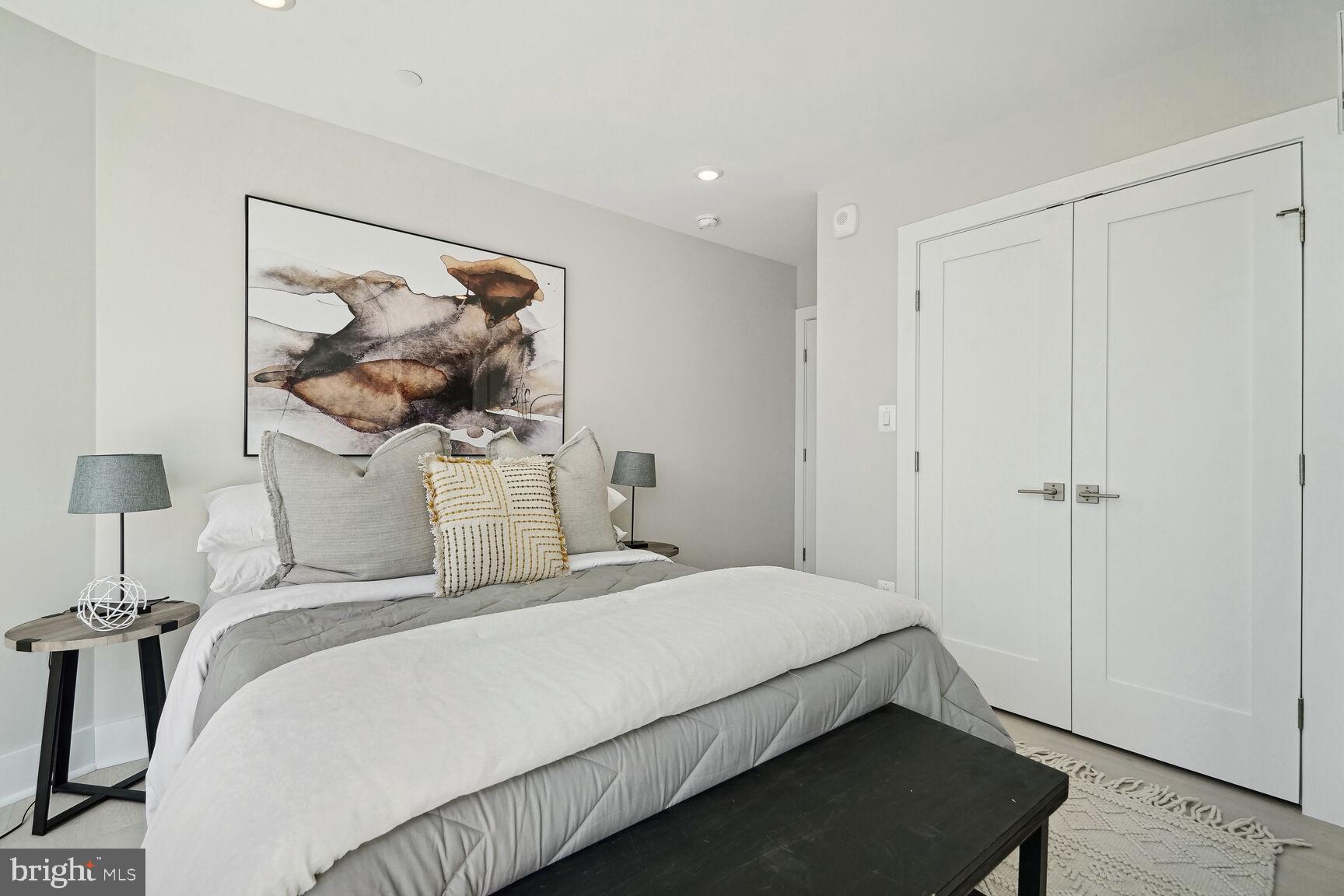 901 19th Street Northeast, Unit PH2 Washington, DC 20002 - Photo 17 of 31