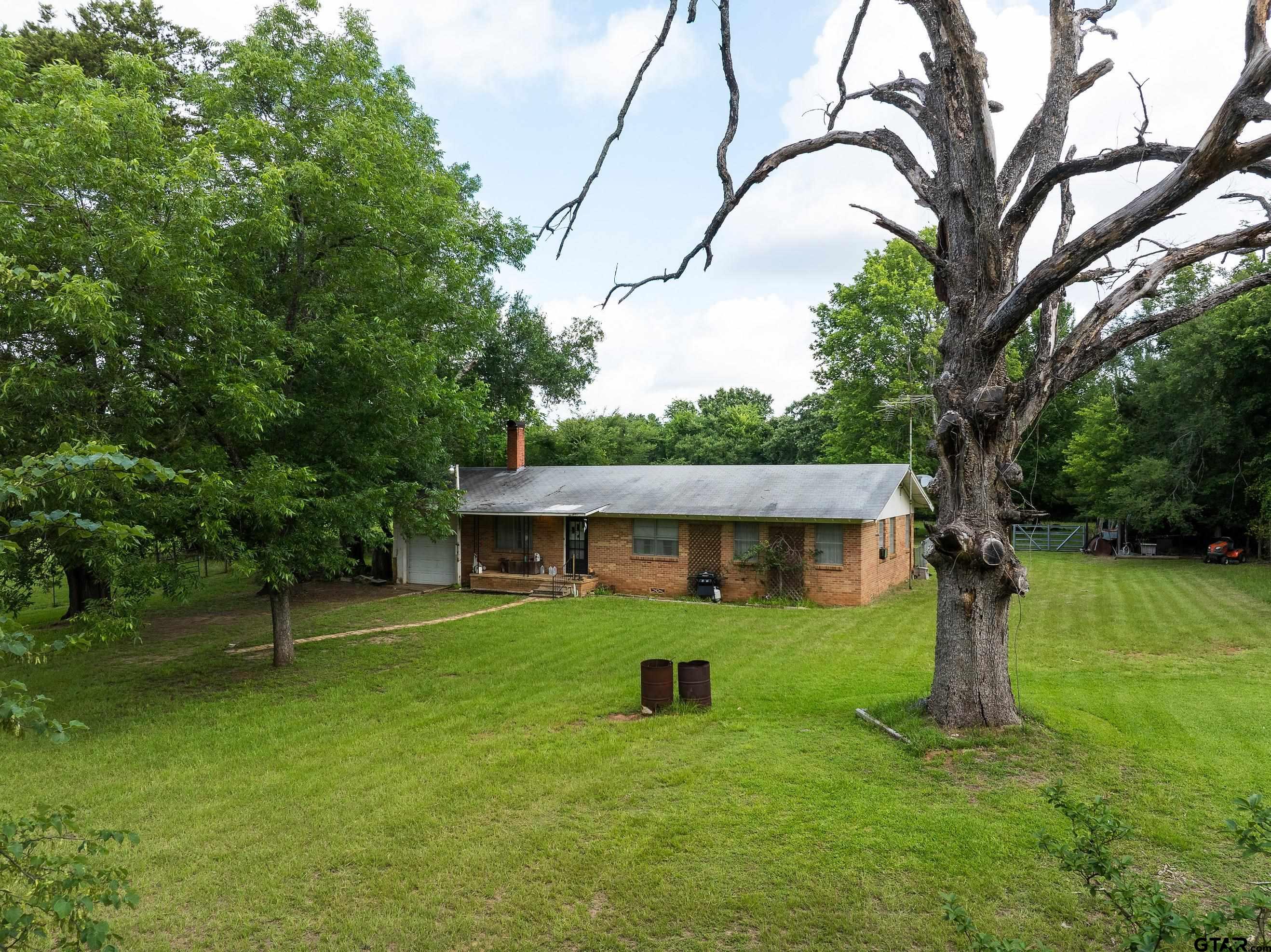 519 An County Road Palestine, TX 75803 - Photo 18 of 48 Gallery Image 18