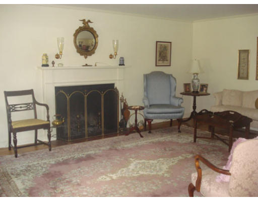 78 Old Coach Road Sudbury, MA 01776 - Photo 2 of 16 Gallery Image 2